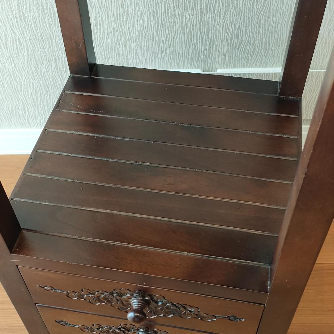 アンティーク　キャビネット　ガラス天板　引き出し4杯