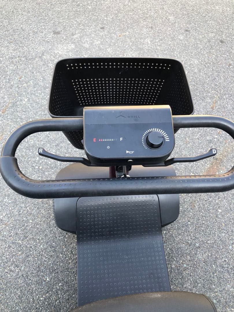 WHILL　Model S　4輪スクーター　電動車いす　　赤色　フルオプション