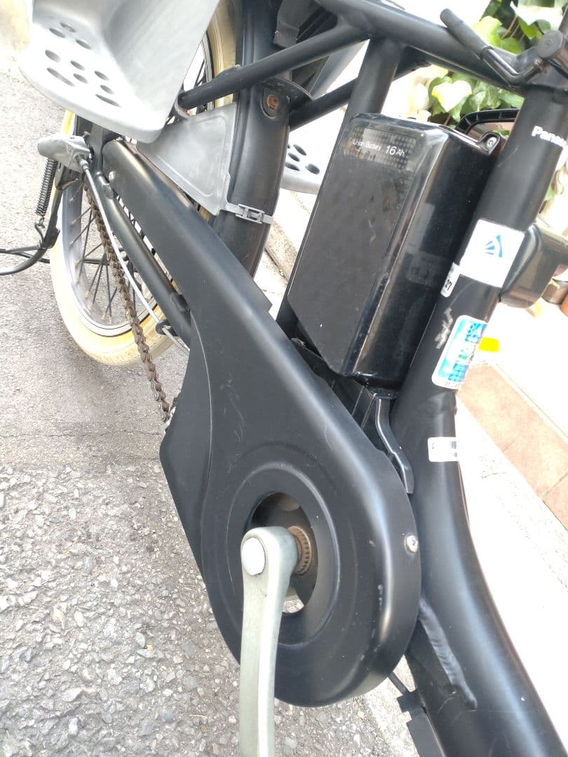 配送可★直接引渡可カスタム【ギュットアニーズ】電動アシスト自転車★充電器付３人乗