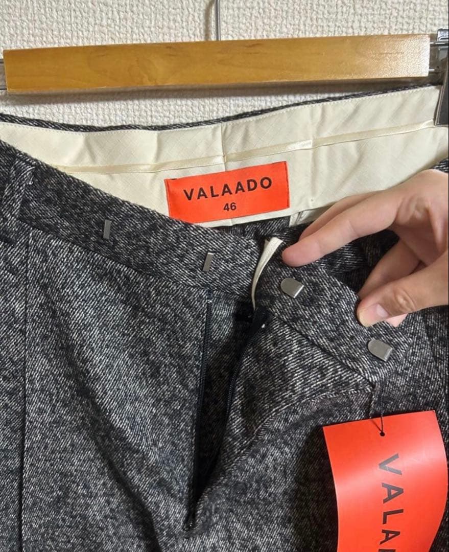 VALAADO バラード　2タック　スラックス