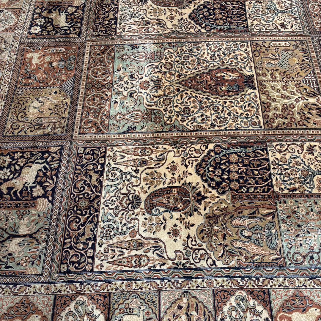 t*6様 ドイツ製　最高級　絨毯　ヴィンテージカーペット　最高級ウール使用　レア