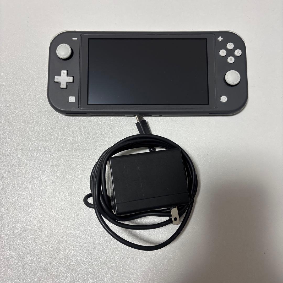 SwitchLiteグレー 充電器付き ポケットモンスターシールドカセット付き