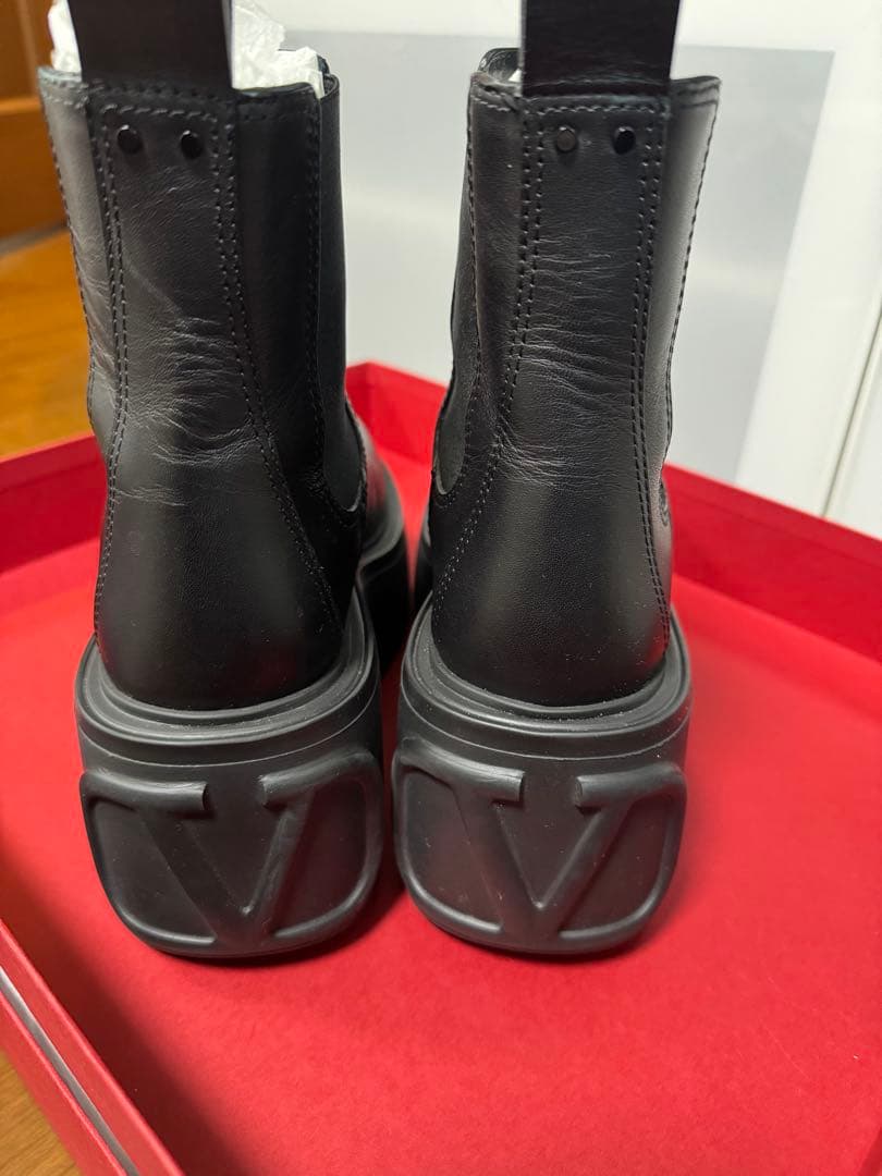 【美品】VALENTINO 23cm ユニークフォーム サイドゴアブーツ 厚底