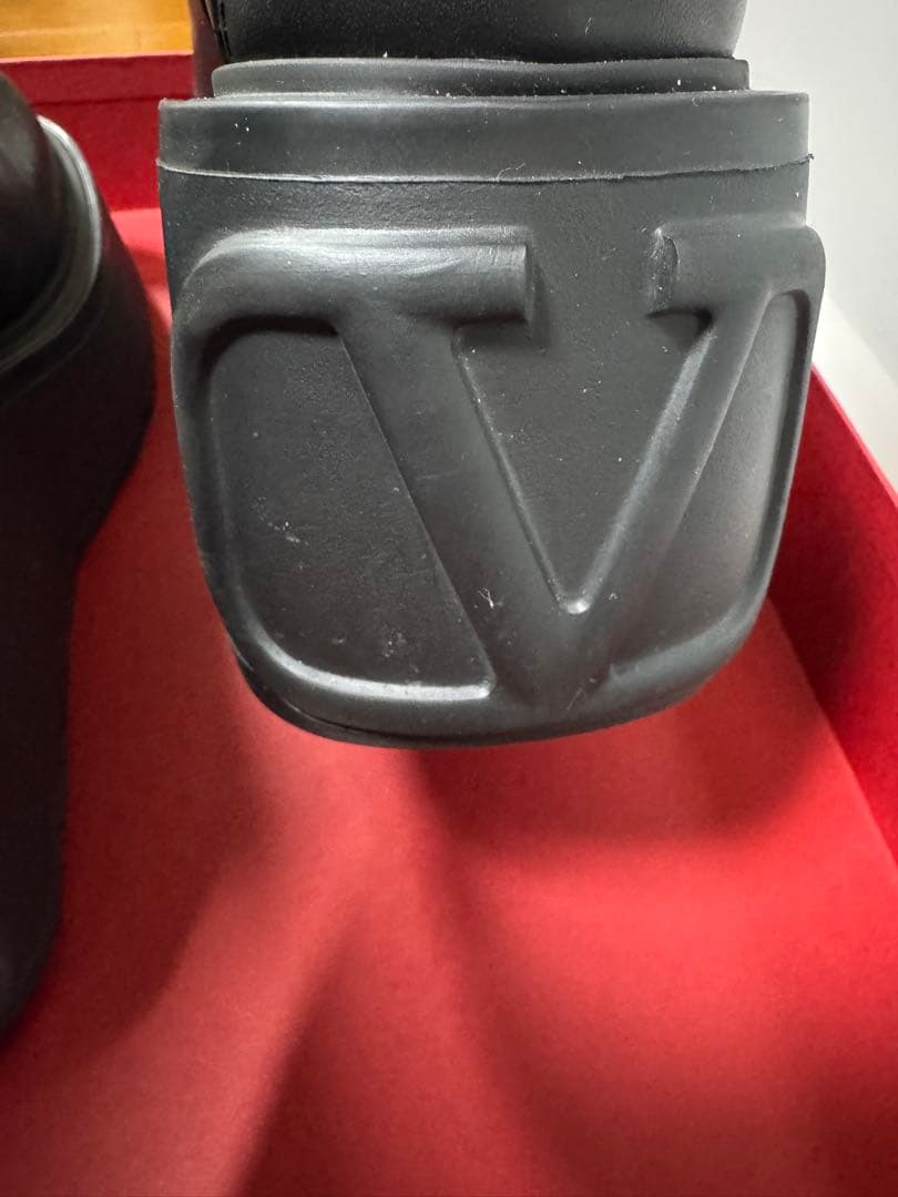 【美品】VALENTINO 23cm ユニークフォーム サイドゴアブーツ 厚底