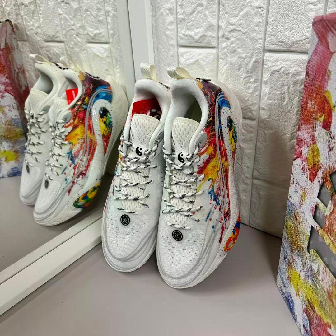 LI−NING Wade Dlo1\"花火\" リーニンウェイト バッシュ US10