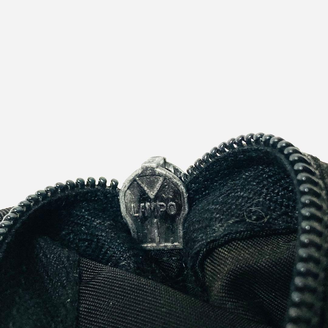 プラダ 三角プレート カメラバッグ ボディバッグ