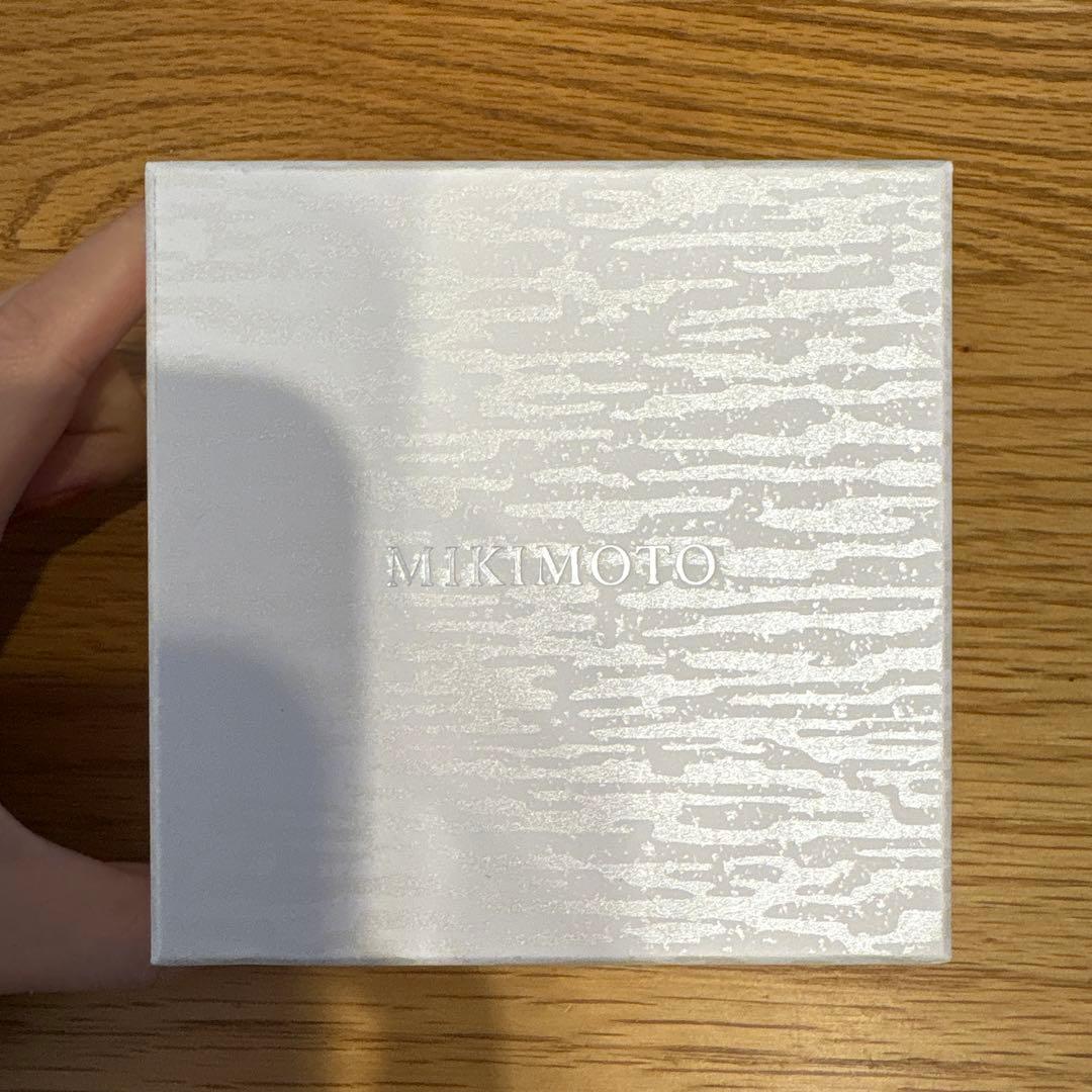 ミキモトブローチ　五線譜