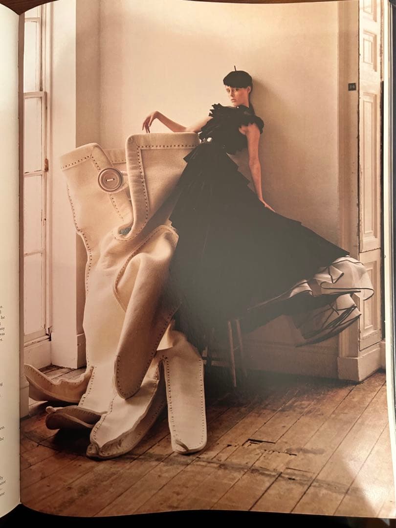 TIM WALKER PICTURES 洋書　写真集　ファッション　アート　服飾