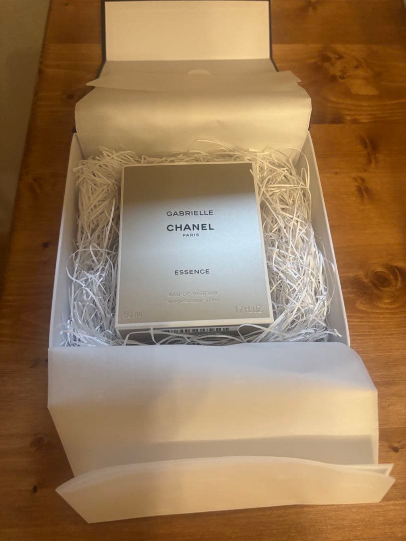 ガブリエル シャネル エッセンス オードゥ パルファム　ケース箱有50ml