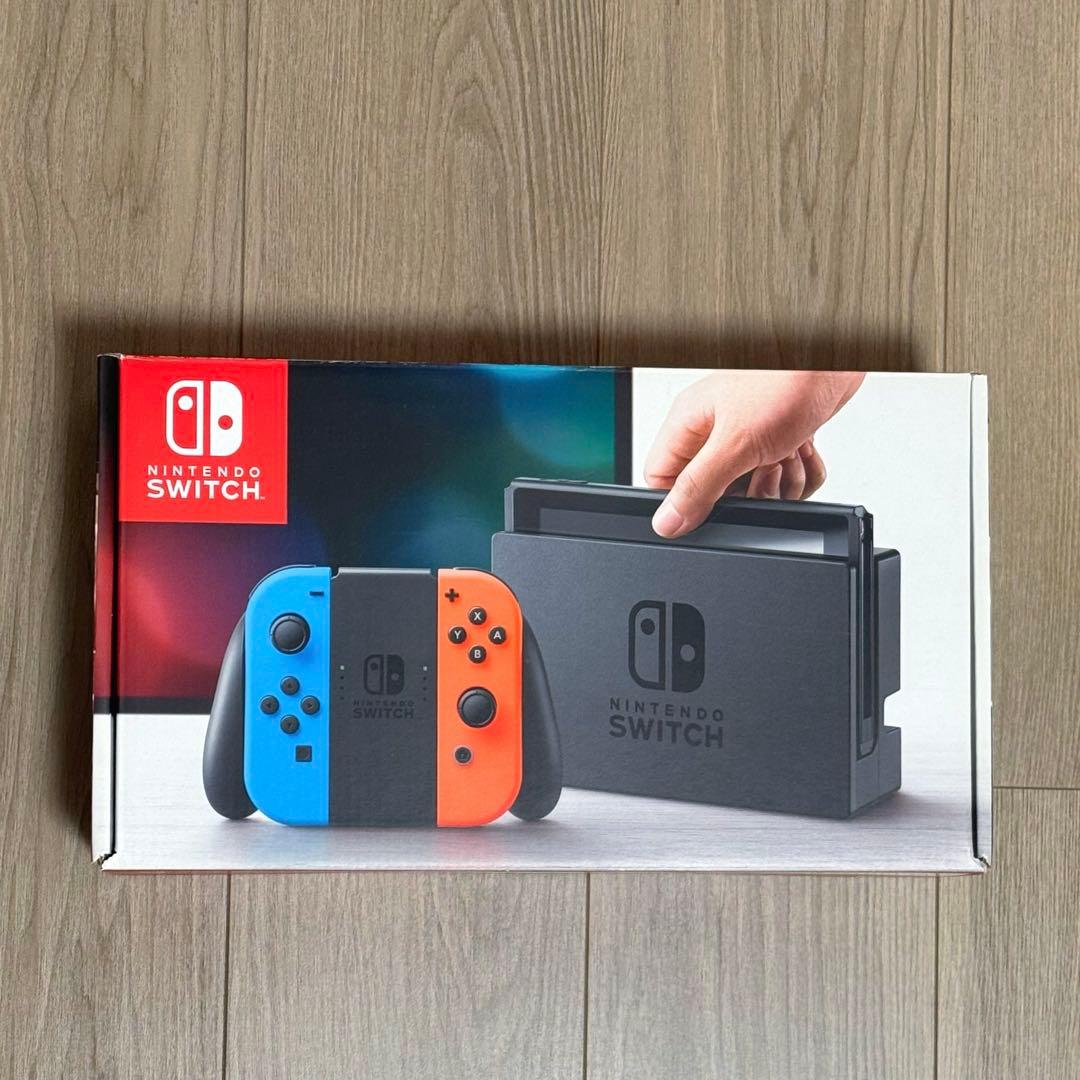 Nintendo Switch ニンテンドースイッチ　本体 ネオンブルー　レッド