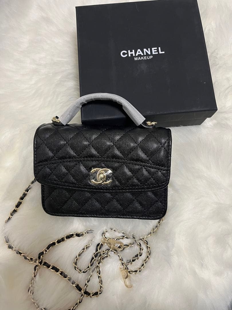 最終値下げ‼️ノベルティ　ショルダーバッグ　　CHANEL