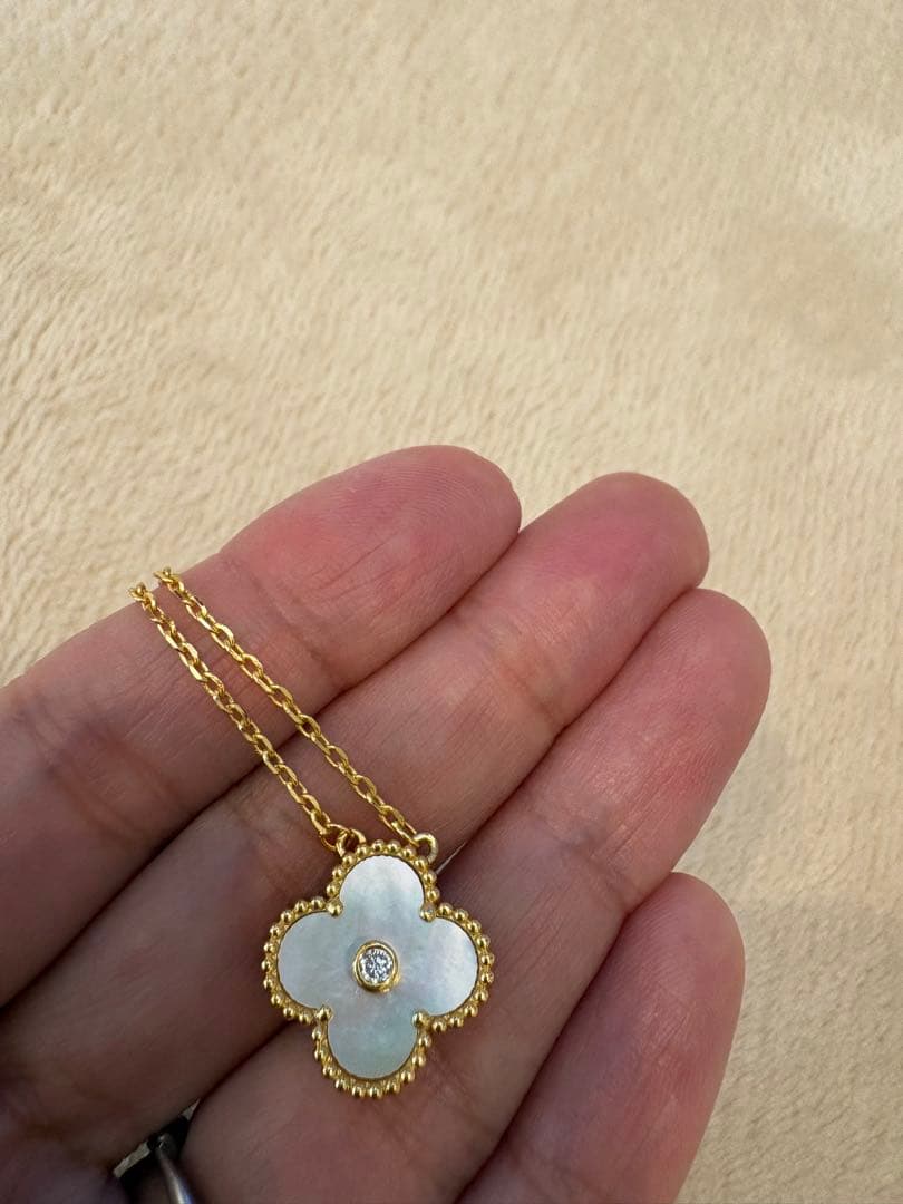 ハレルヤ‼️マザーオブパール　アルハンブラ　ネックレス