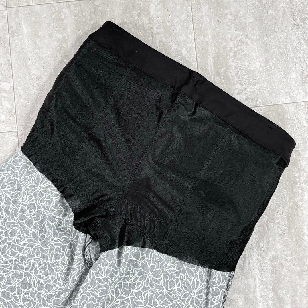 【マスターバニーエディション】ロングパンツ　花柄　黒x白　インナーガードル