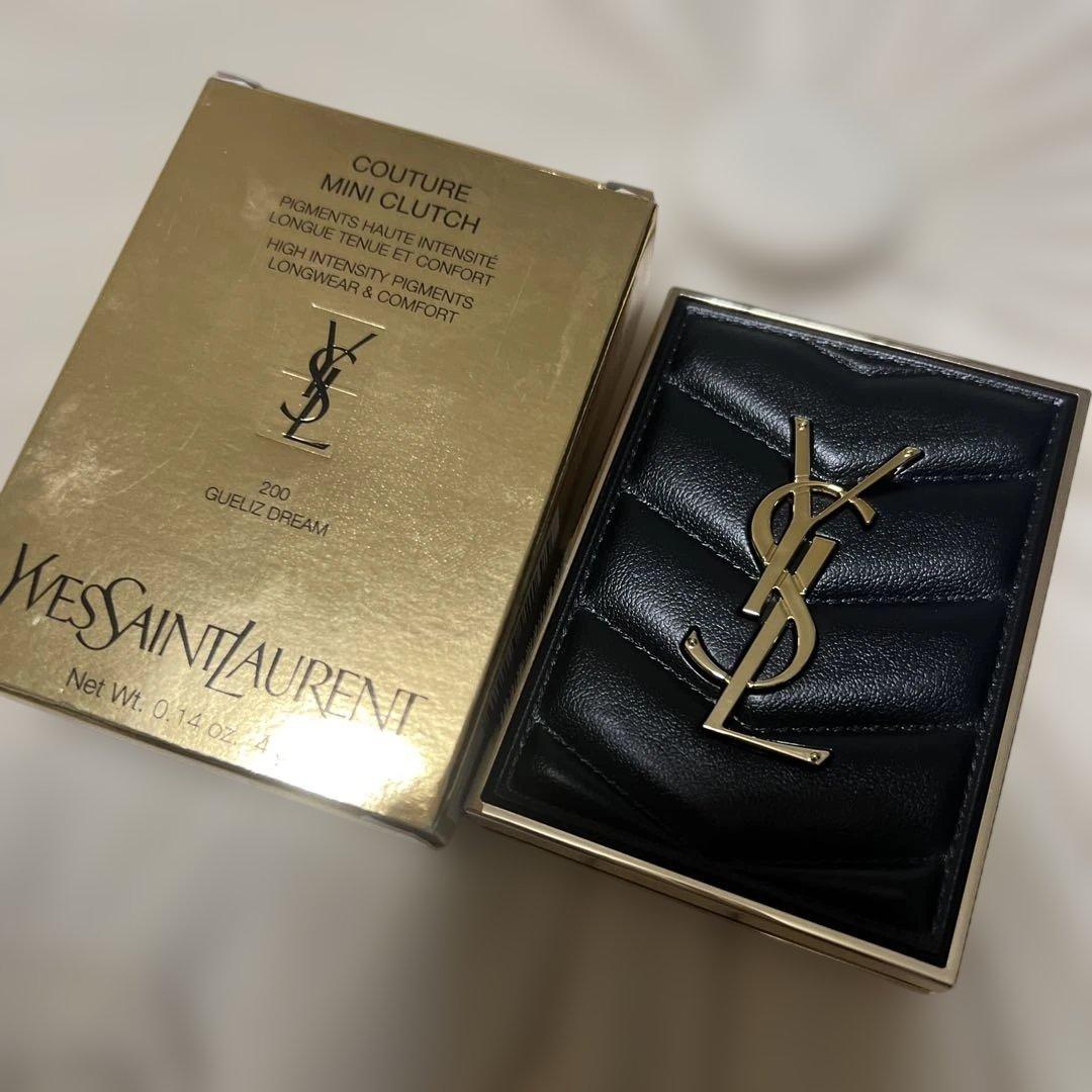 YSL クチュールミニクラッチ 200 アイシャドウ
