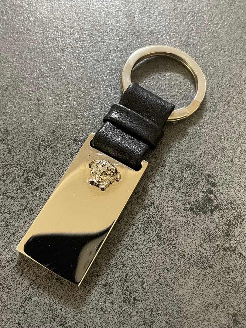 VERSACE メデューサ キーホルダー キーリング　ヴェルサーチ ベルサ