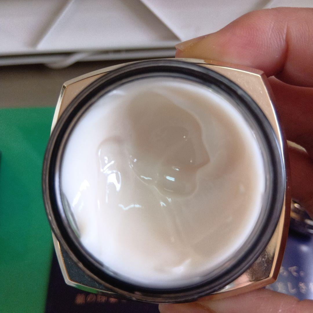 専用　はるかさま→エクシア　アンベアージュ　エンピリアン　アイ