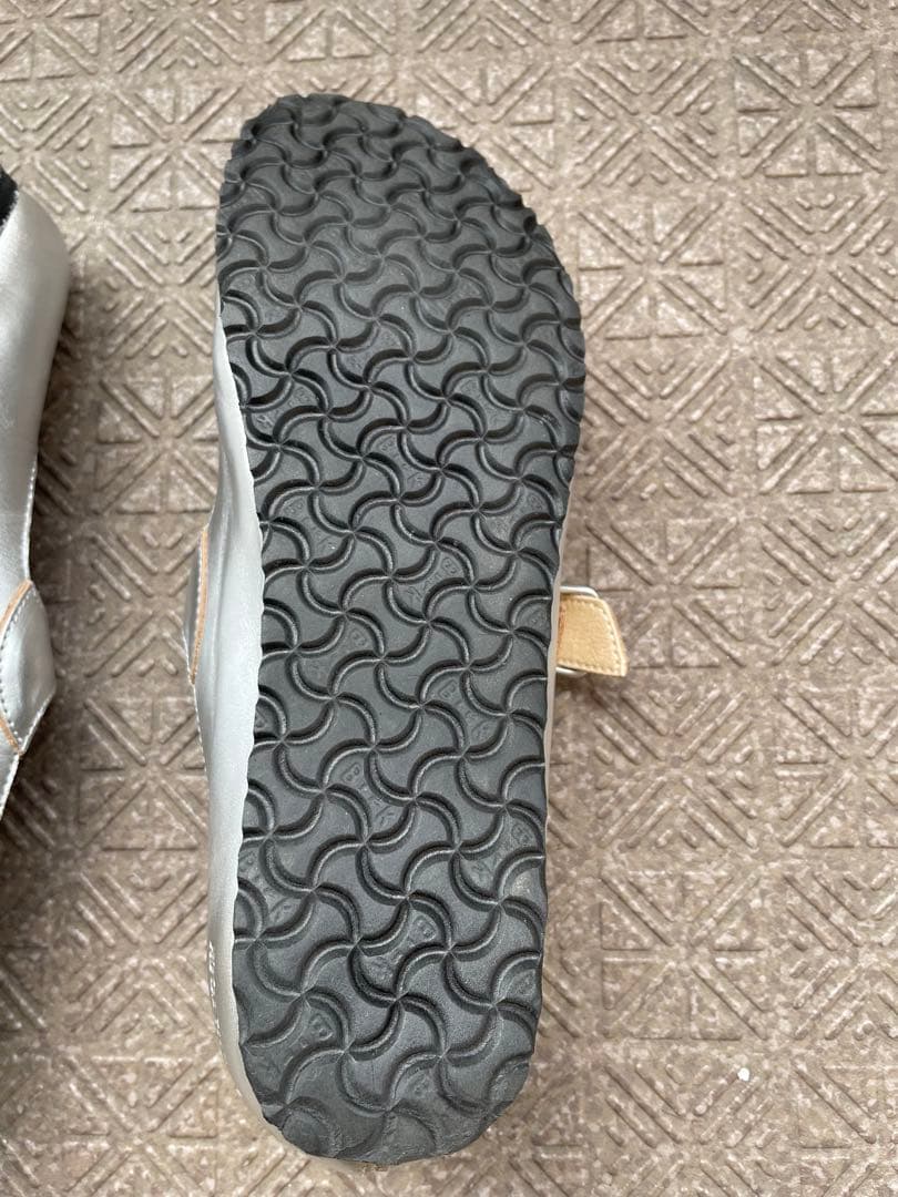 BIRKENSTOCK シルバー ローファー 38