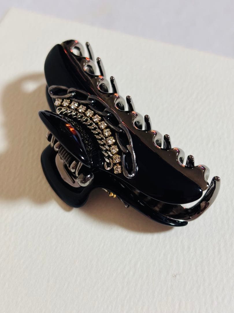 【レア/極美品】アッカaccaクリップ　ピン　チェーン　黒　コラーナ