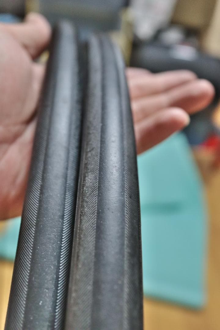 MAVIC AKSION クリンチャータイヤ 2本セット