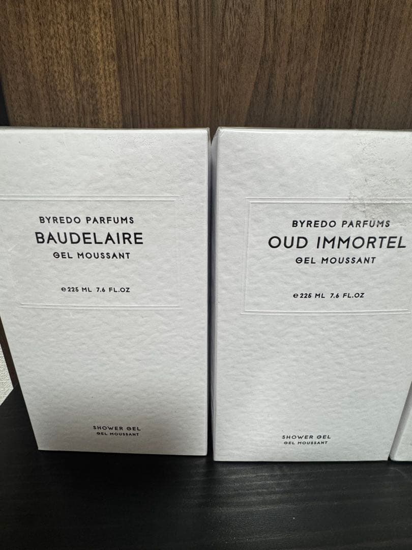 BYREDO シャワージェル 4本セット