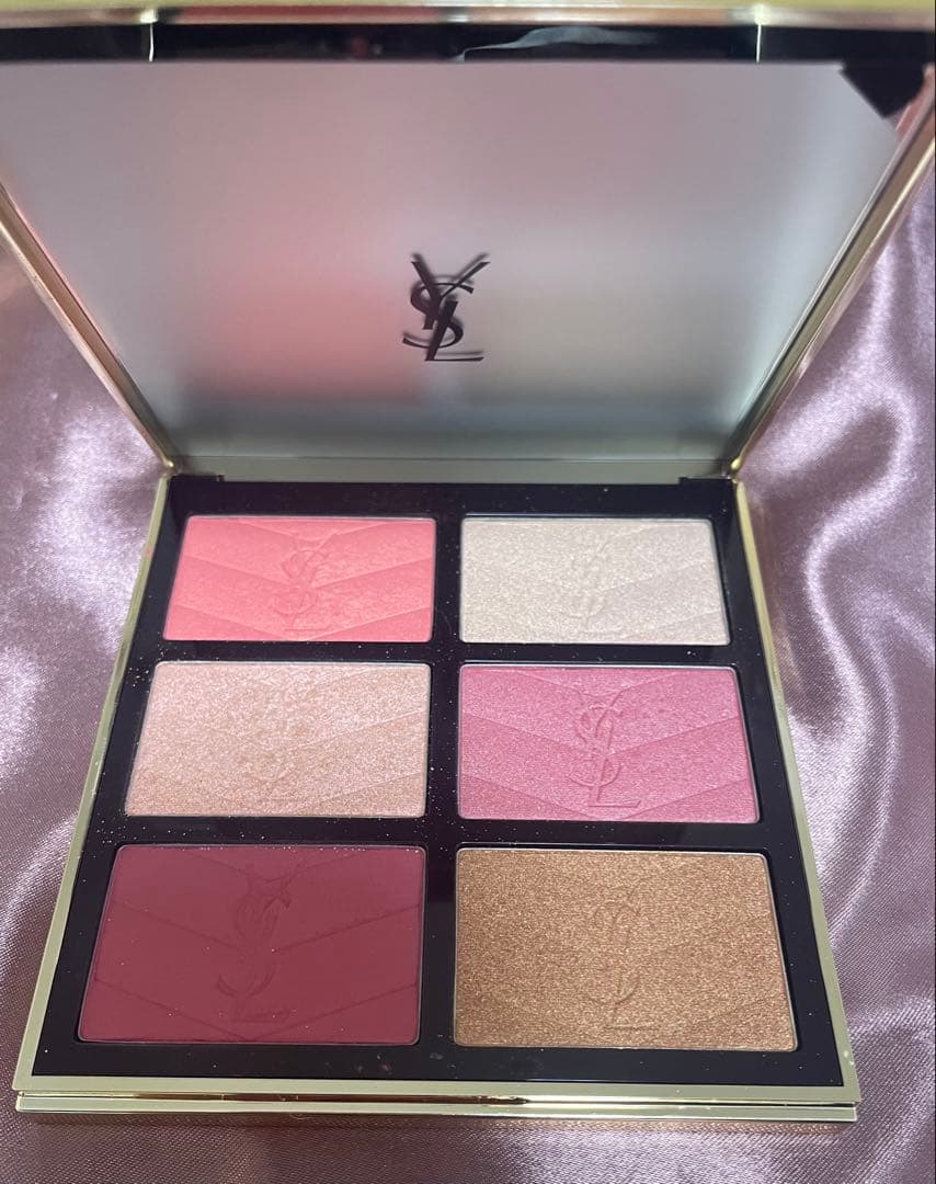 YSL クチュールフェイスパレット　2025クリスマスコフレ