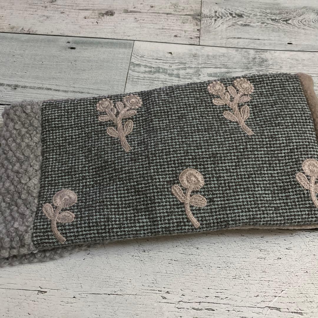 ハンドメイド　ネックウォーマー　スヌード　ミナペルホネン　ボヌール使用