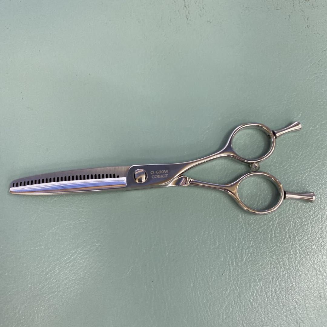 ６インチセニングシザー 40%前後 　新品未使用　理美容　美容師　理容師