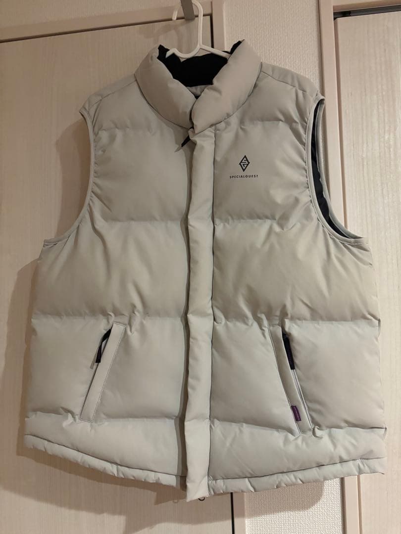 SPECIALGUEST ダウンベスト　ホワイト　Ｌサイズ