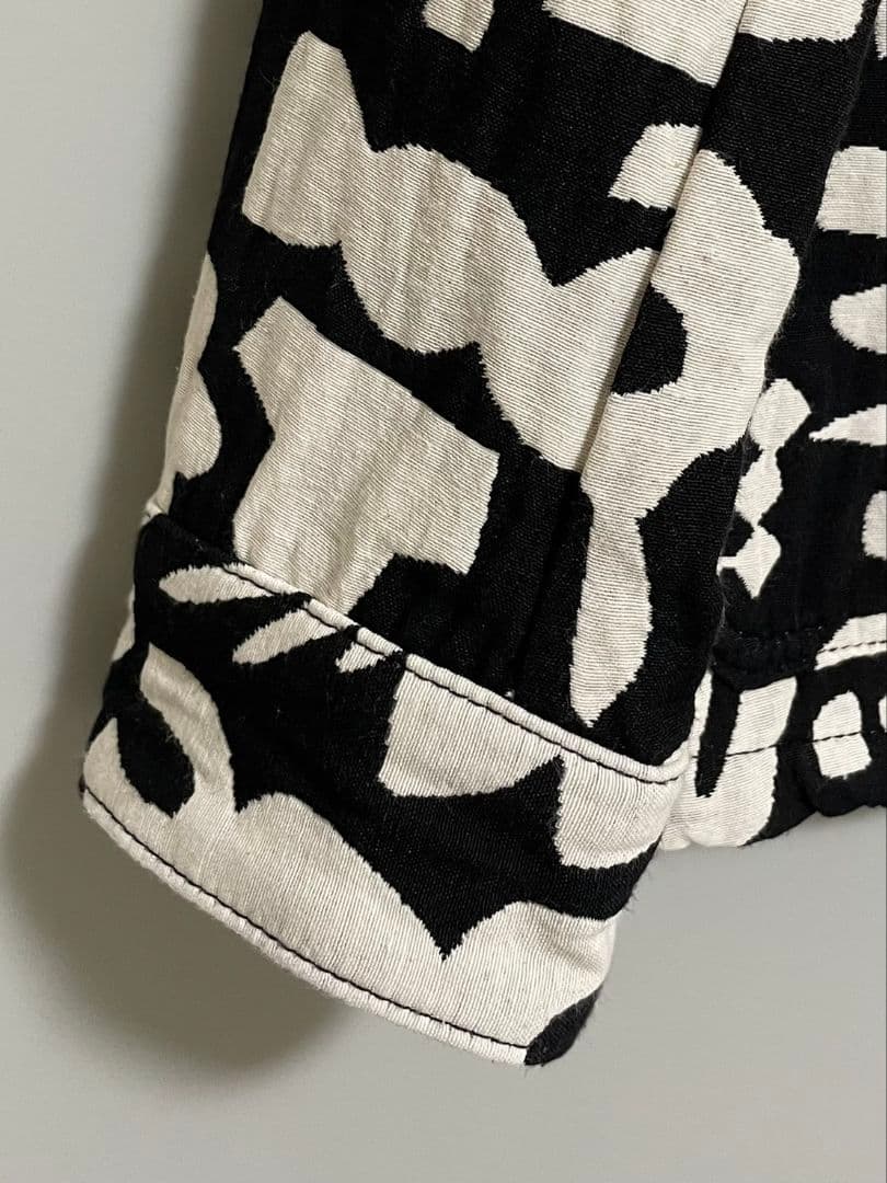 や*ん様 ZARA Iggy 総柄 ジャガード ジャケット 赤西仁着用 黒/白