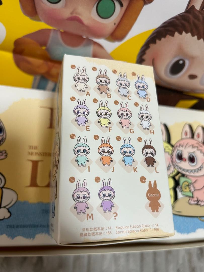 ラブブ LABUBU PIN FOR LOVE ぬいぐるみペンダント M