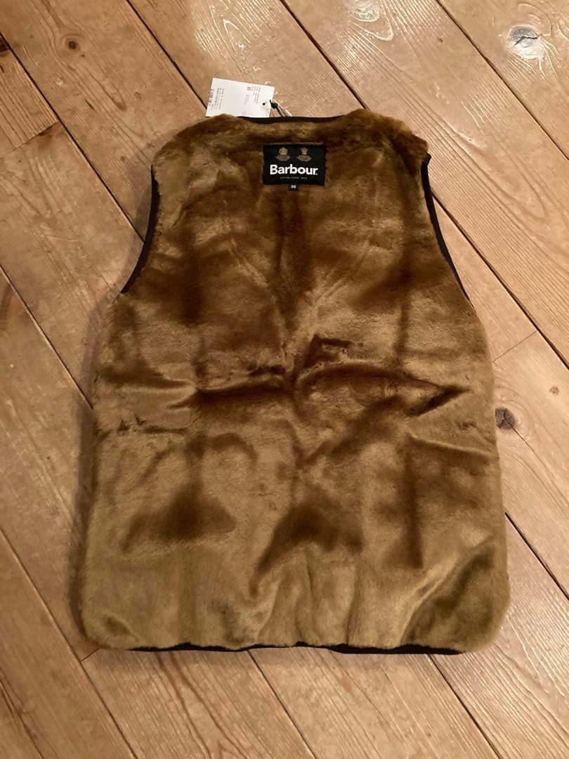 Barbour ファー ライナー ベスト 新品ダグ付き