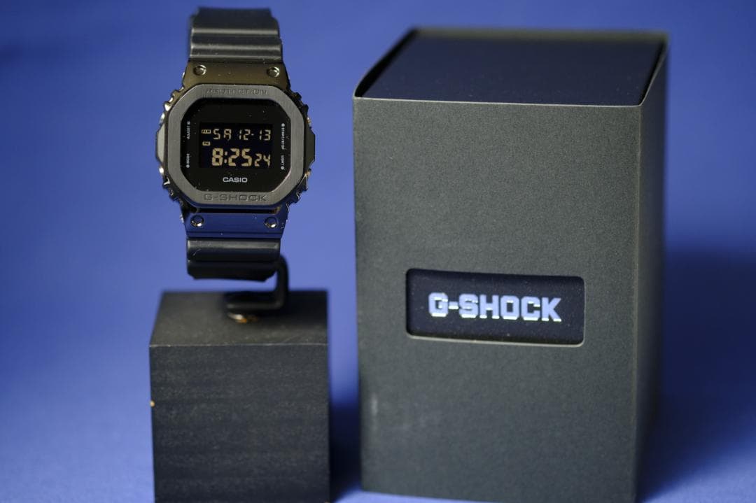 【良品】GM-5600UB｜メタルベゼル／箱付き／電池新品(137)