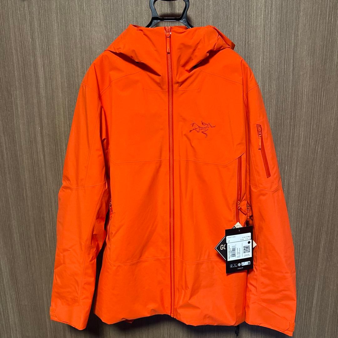 アークテリクス セイバー インサレーテッド ジャケット sabre