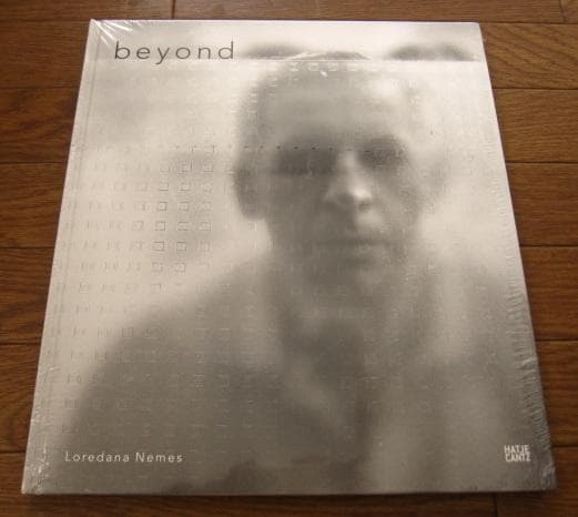 アート・デザイン・音楽 Loredana Nemes: Beyond