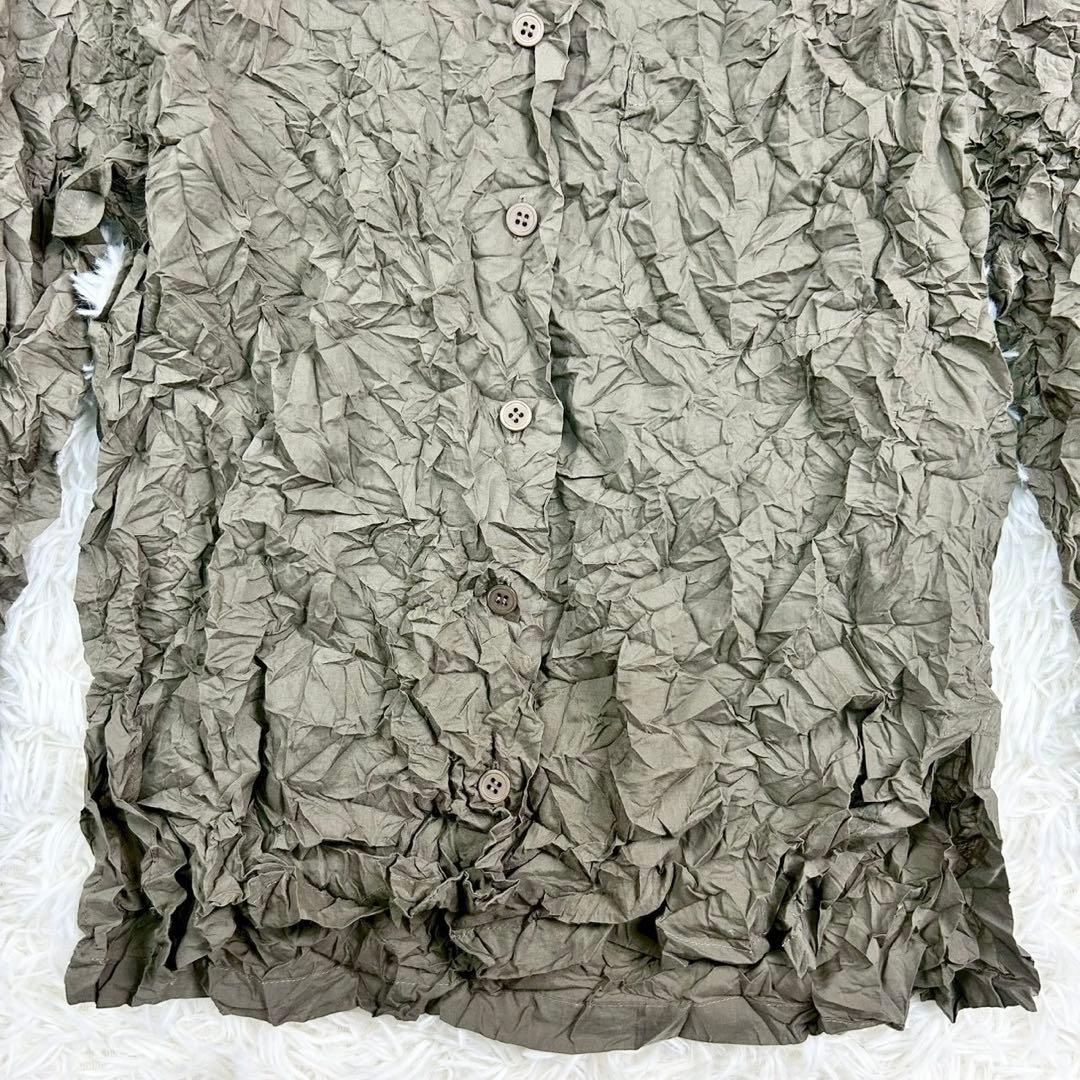 美品　イッセイミヤケ　ブラウス　シワ加工　前開き羽織長袖　カーキ　M