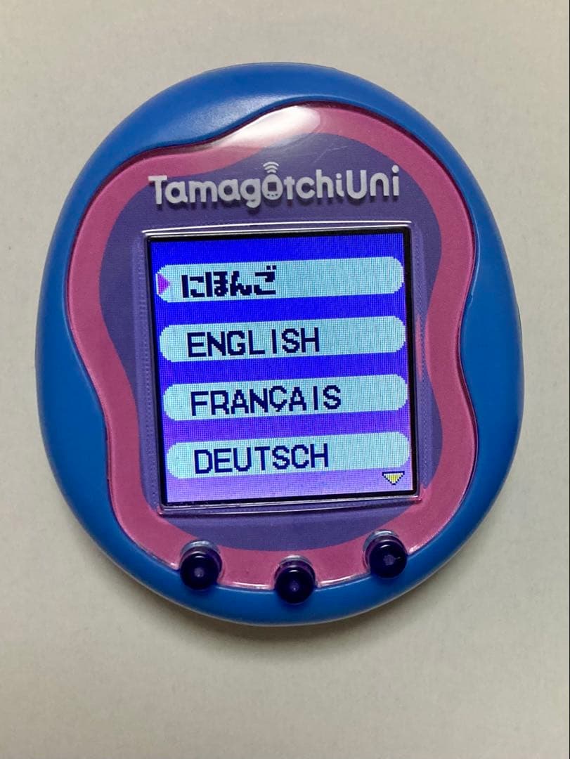 Tamagotchi Uni 青