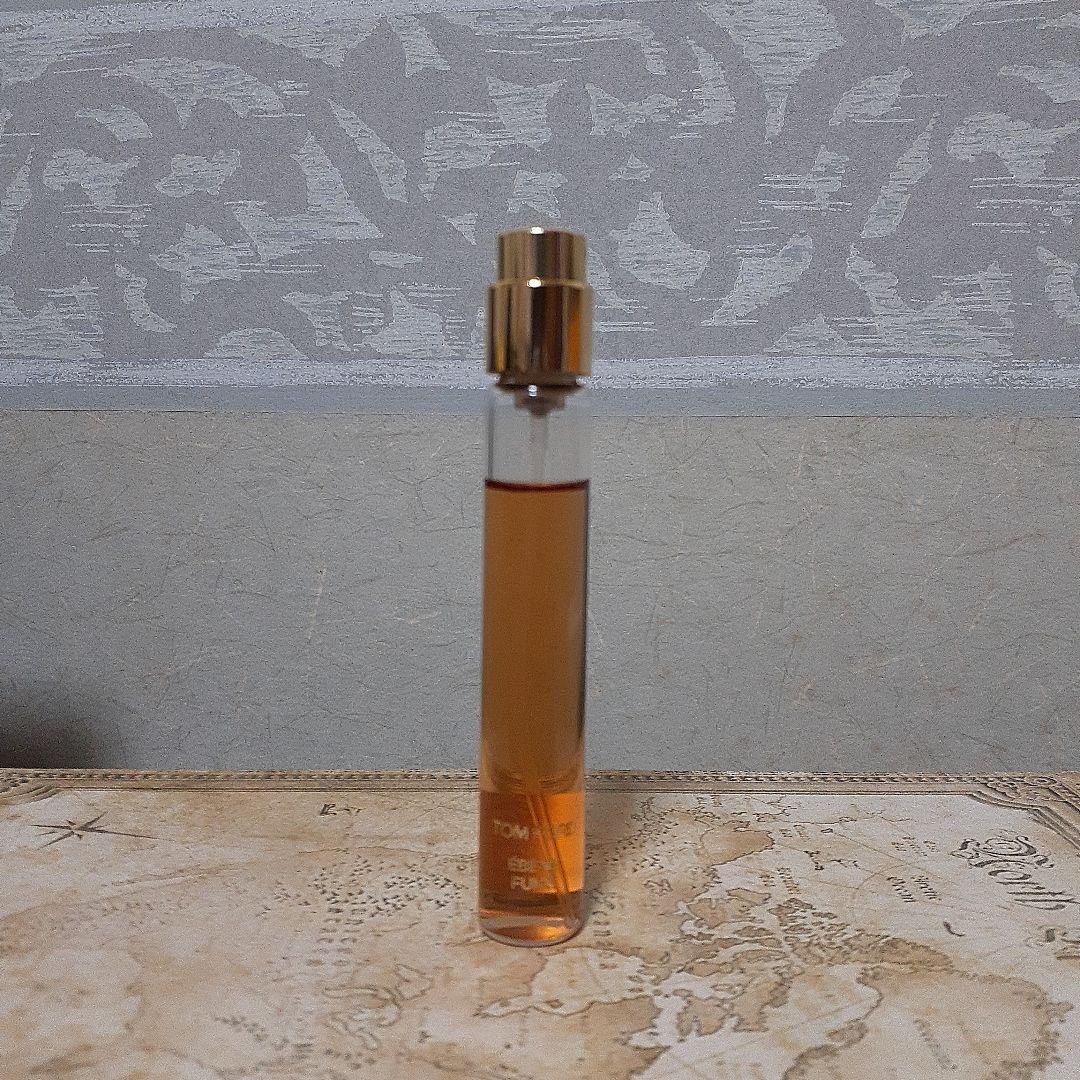 トムフォード　エベーヌフュメ　オードパルファム　10ml