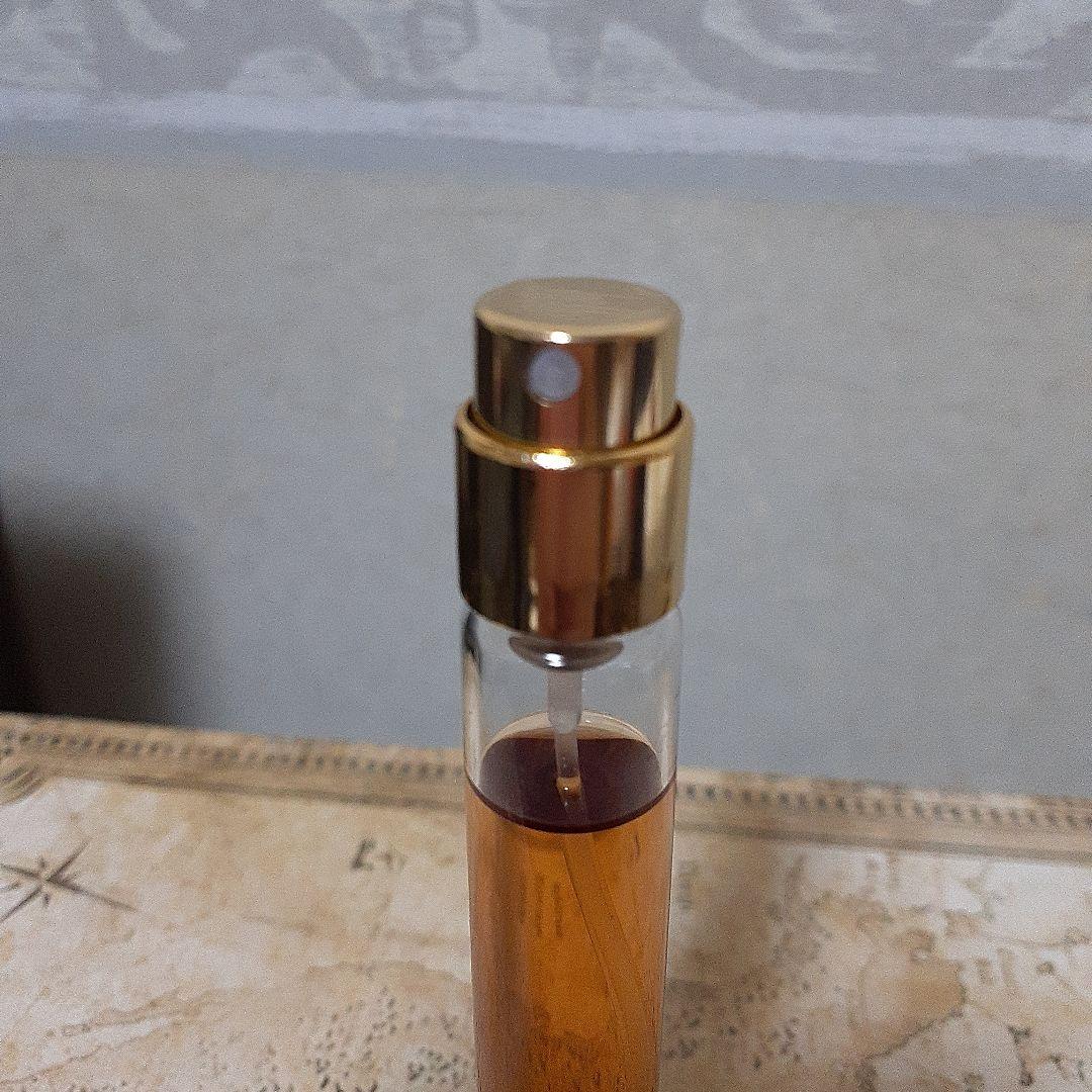 トムフォード　エベーヌフュメ　オードパルファム　10ml