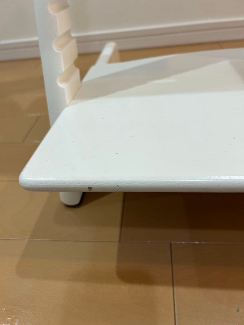 ストッケ　シリアルナンバー無し　トリップトラップ(ホワイト)