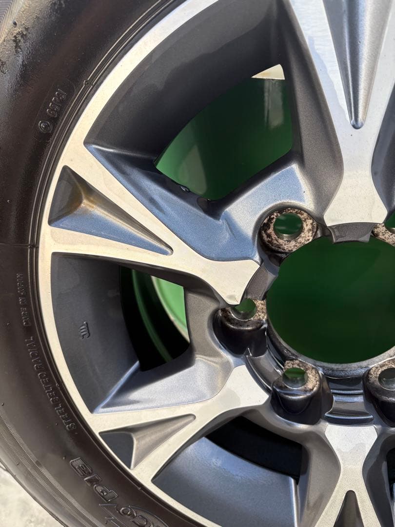 ハイエース　純正　オプション　アルミ　１５インチ