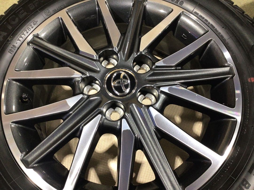 深溝 激安 205/60R16 トヨタ 純正 スタッドレス 4本 送料込み