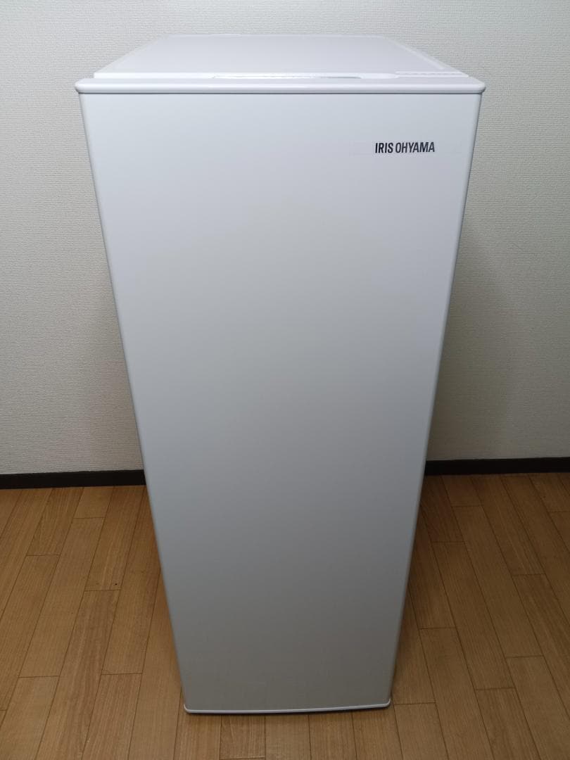【2024年製・高年式】アイリスオーヤマ 冷凍庫 80L（IUSN-8A-W）