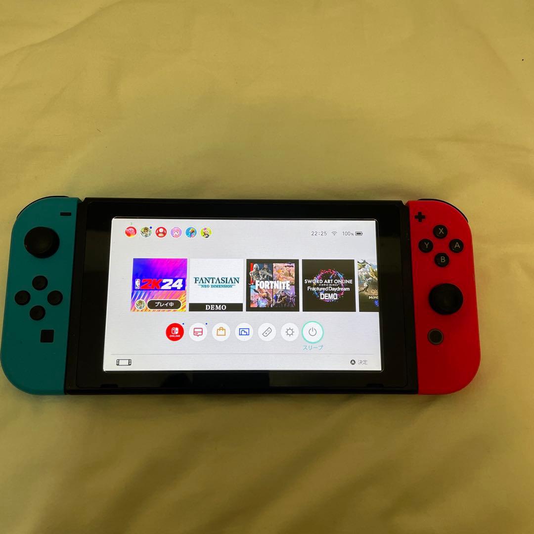 Nintendo Switch 本体 青と赤のジョイコン　ジャンク品