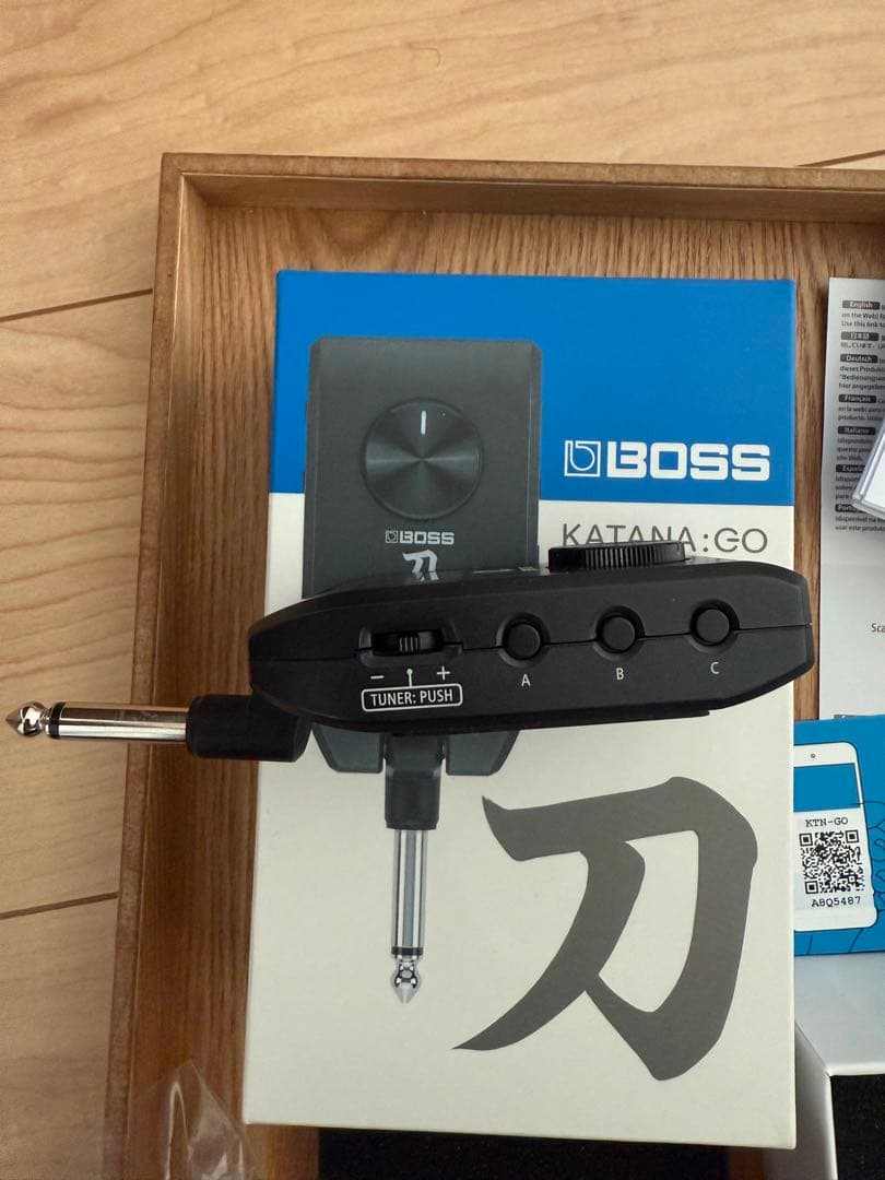 初代BOSS KATANA GO KTN-GO ヘッドホンアンプ 刀