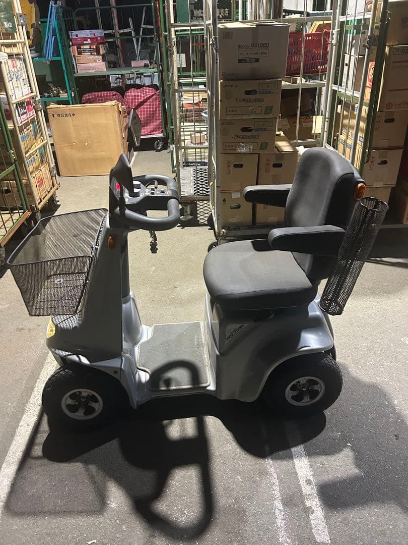 中古　FUKUSHIN フクシン にゃんタマ