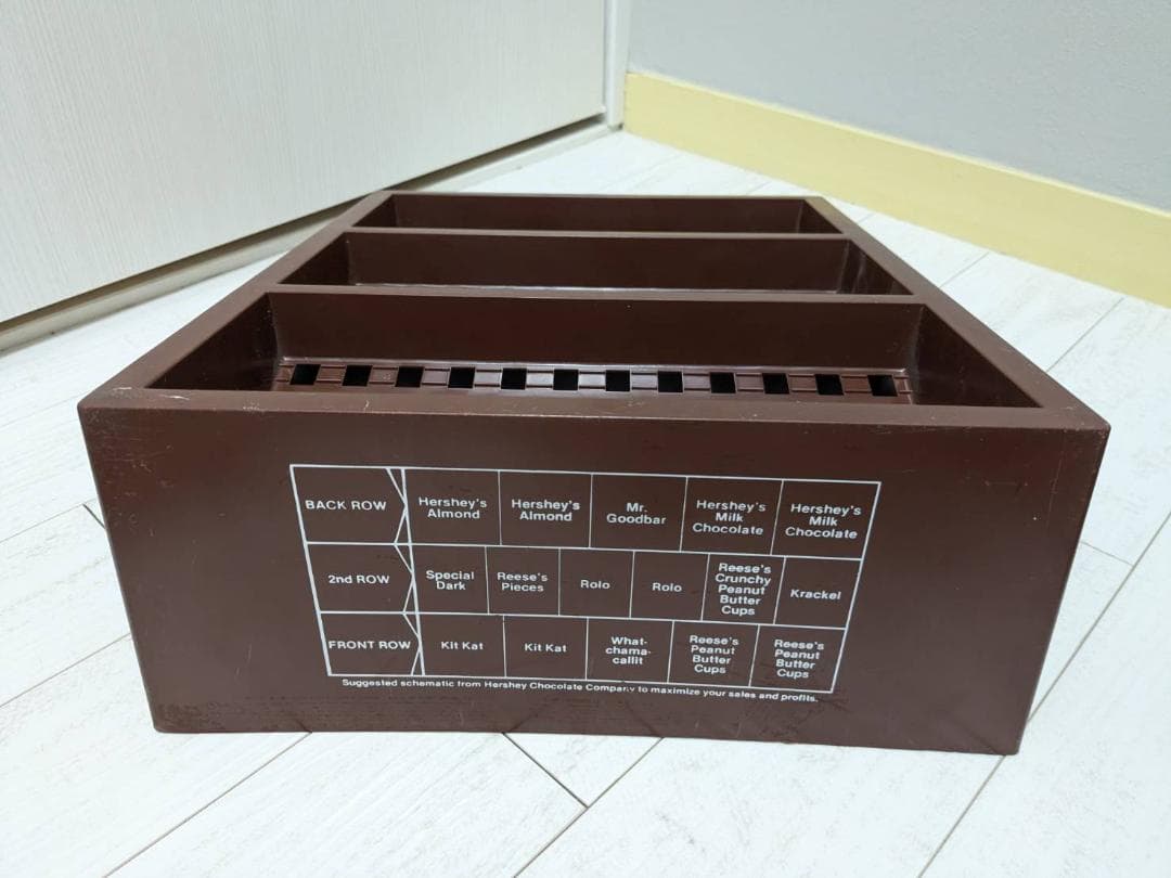 【超希少】HERSHEY'S チョコレートディスプレイスタンド 3段式