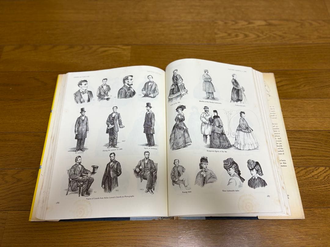 レディース/メンズファッション デザインの原本 衣類のビジュアル歴史本