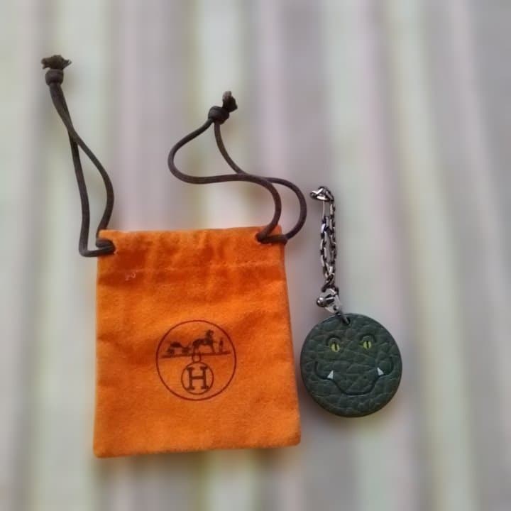 Hermès グリーンわにモチーフチャーム