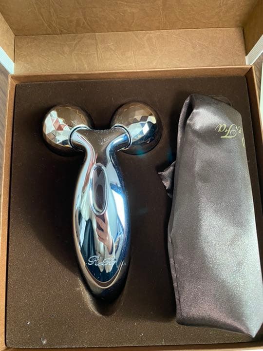 超美品　リファ