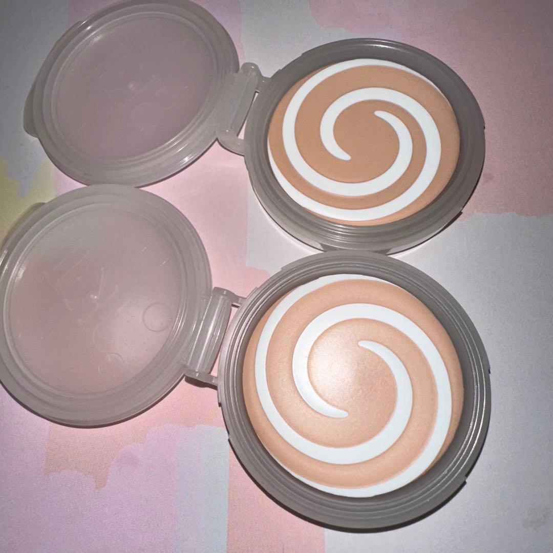 ホワイトニング ソース トランスフォーム ファンデーション 220 クリア ピン